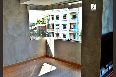 Apartamento à venda com 84m², 1 quarto e 1 vaga