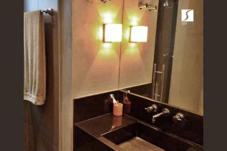 Apartamento à venda com 84m², 1 quarto e 1 vaga
