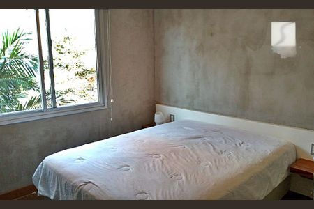Apartamento à venda com 84m², 1 quarto e 1 vaga