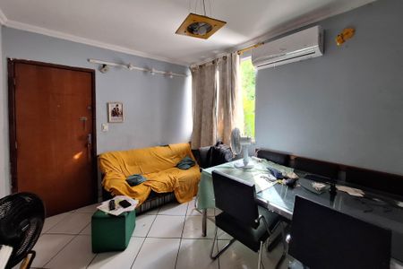 Sala 1 de apartamento à venda com 2 quartos, 52m² em Barreto, Niterói