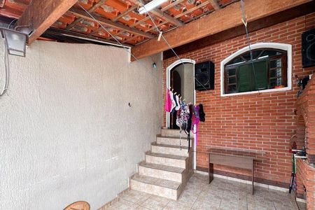Casa à venda com 144m², 3 quartos e 1 vaga
