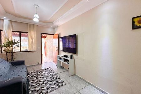 Casa à venda com 144m², 3 quartos e 1 vaga