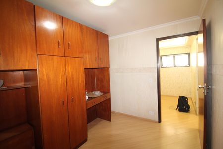 Apartamento para alugar com 100m², 3 quartos e 2 vagasQuarto 2
