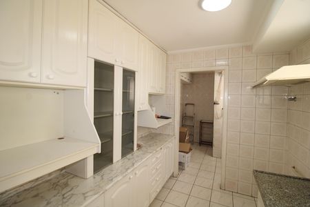 Apartamento para alugar com 100m², 3 quartos e 2 vagasCozinha