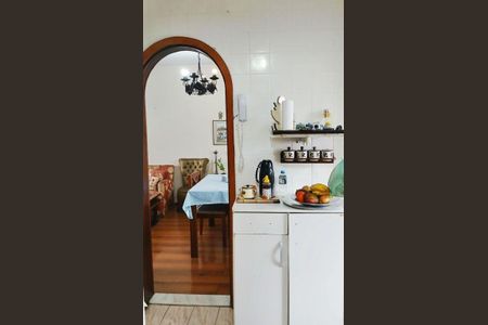 Apartamento à venda com 72m², 2 quartos e 1 vaga