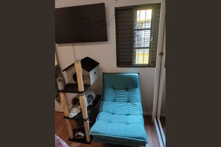 Casa à venda com 107m², 4 quartos e sem vaga