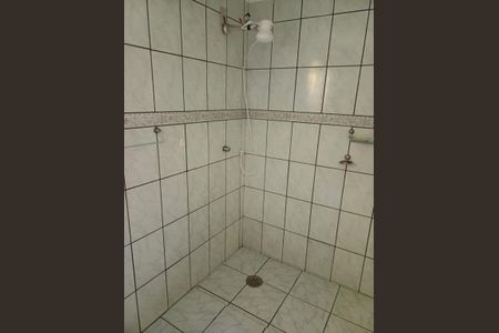 Casa à venda com 107m², 4 quartos e sem vaga