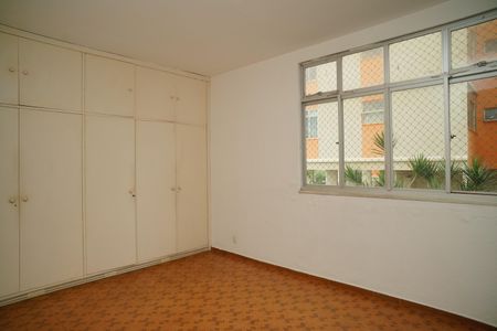 Apartamento para alugar com 109m², 2 quartos e 1 vaga Apartamento para alugar com 109m², 2 quartos e 1 vagaQuarto 2