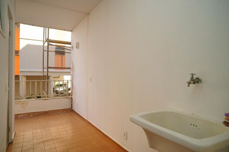 Apartamento para alugar com 109m², 2 quartos e 1 vaga Apartamento para alugar com 109m², 2 quartos e 1 vagaÁrea de Serviço