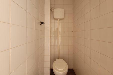Apartamento para alugar com 109m², 2 quartos e 1 vaga Apartamento para alugar com 109m², 2 quartos e 1 vagaBanheiro de serviço