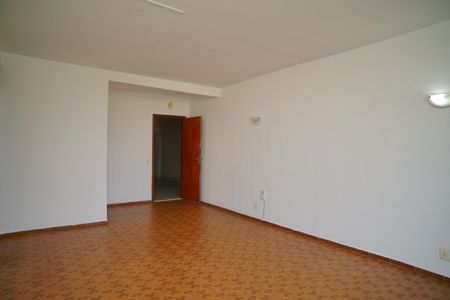 Apartamento para alugar com 109m², 2 quartos e 1 vaga Apartamento para alugar com 109m², 2 quartos e 1 vagaSala