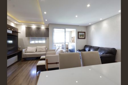 Apartamento à venda com 70m², 2 quartos e 1 vagaSala