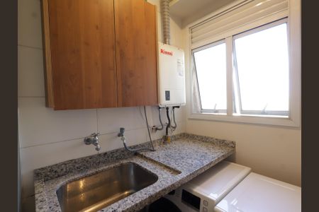 Apartamento à venda com 70m², 2 quartos e 1 vagaÁrea de Serviço