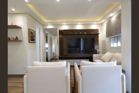 Sala de apartamento para alugar com 2 quartos, 70m² em Vila Suzana, São Paulo