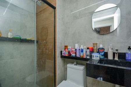 Apartamento à venda com 39m², 2 quartos e sem vaga Apartamento à venda com 39m², 2 quartos e sem vagaBanheiro
