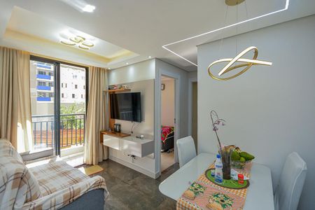 Apartamento à venda com 39m², 2 quartos e sem vaga Apartamento à venda com 39m², 2 quartos e sem vagaSala