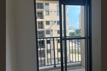 Apartamento para alugar com 37m², 2 quartos e sem vaga