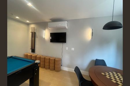 Apartamento para alugar com 37m², 2 quartos e sem vaga
