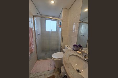 Apartamento à venda com 198m², 3 quartos e 3 vagas Apartamento à venda com 198m², 3 quartos e 3 vagasBanheiro