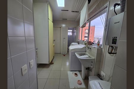 Apartamento à venda com 198m², 3 quartos e 3 vagas Apartamento à venda com 198m², 3 quartos e 3 vagasCozinha