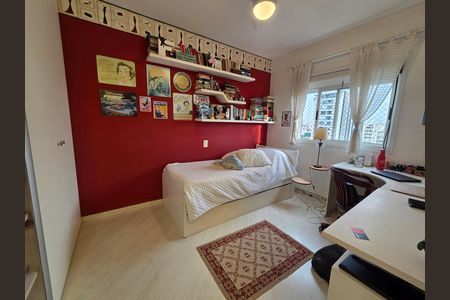 Apartamento à venda com 198m², 3 quartos e 3 vagas Apartamento à venda com 198m², 3 quartos e 3 vagasQuarto
