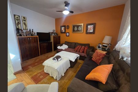 Apartamento à venda com 198m², 3 quartos e 3 vagas Apartamento à venda com 198m², 3 quartos e 3 vagasSala