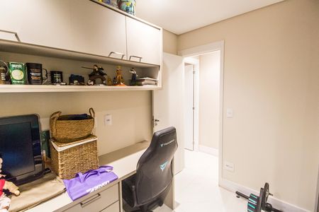 Apartamento à venda com 70m², 2 quartos e 2 vagasQuarto 2