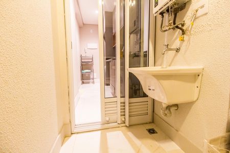 Apartamento à venda com 70m², 2 quartos e 2 vagasÁrea de Serviço