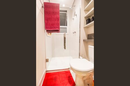 Apartamento à venda com 70m², 2 quartos e 2 vagasBanheiro da Suíte