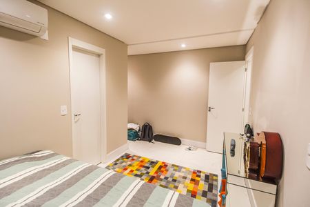 Apartamento à venda com 70m², 2 quartos e 2 vagasSuíte