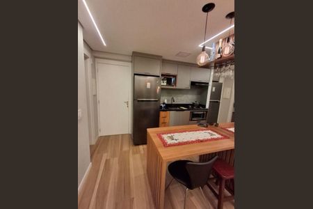 Apartamento à venda com 2 quartos, 40m² em Vila das Bandeiras, Guarulhos