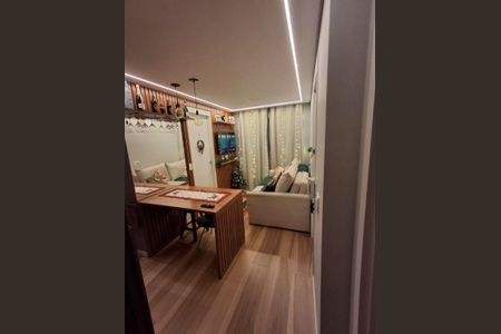 Apartamento à venda com 2 quartos, 40m² em Vila das Bandeiras, Guarulhos