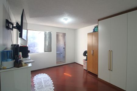 Casa à venda com 110m², 3 quartos e 1 vagaSuíte