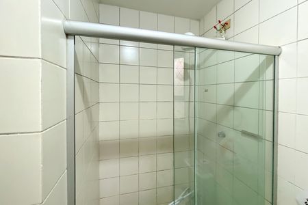 Banheiro de serviço de apartamento à venda com 4 quartos, 367m² em Santo Agostinho, Belo Horizonte
