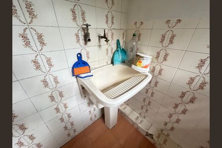 Apartamento para alugar com 70m², 2 quartos e 1 vagaÁrea de Serviço