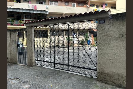 Apartamento para alugar com 70m², 2 quartos e 1 vagaFachada