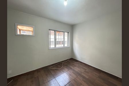 Sala de apartamento para alugar com 2 quartos, 70m² em Marechal Hermes, Rio de Janeiro