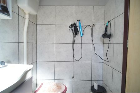 Banheiro de casa à venda com 1 quarto, 50m² em Vicentina, São Leopoldo