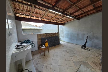 Casa para alugar com 170m², 3 quartos e 4 vagasÁrea de Serviço