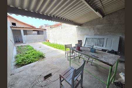 Casa para alugar com 170m², 3 quartos e 4 vagasQuintal