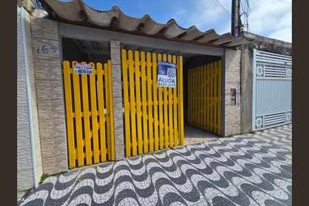 Casa para alugar com 170m², 3 quartos e 4 vagasFachada