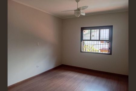 Casa à venda com 250m², 4 quartos e 2 vagas