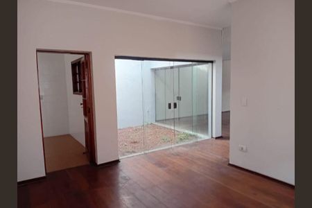 Casa à venda com 4 quartos, 250m² em Jardim Maria Helena, Guarulhos