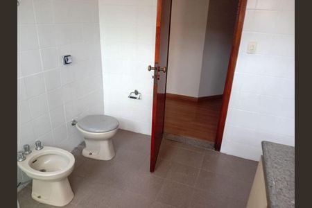 Casa à venda com 250m², 4 quartos e 2 vagas