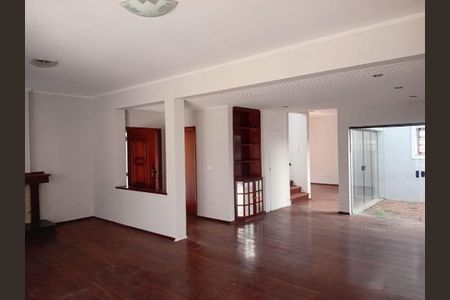 Casa à venda com 4 quartos, 250m² em Jardim Maria Helena, Guarulhos
