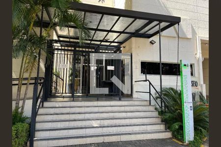 Apartamento à venda com 70m², 3 quartos e 1 vaga Apartamento à venda com 70m², 3 quartos e 1 vagaFachada