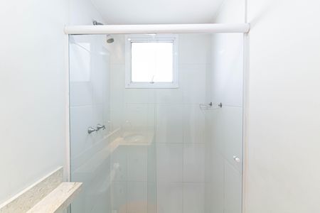 Apartamento à venda com 70m², 3 quartos e 1 vaga Apartamento à venda com 70m², 3 quartos e 1 vagaBanheiro