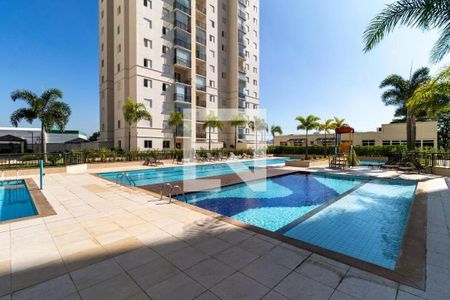 Apartamento à venda com 70m², 3 quartos e 1 vaga Apartamento à venda com 70m², 3 quartos e 1 vagaPiscina