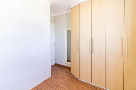 Apartamento à venda com 70m², 3 quartos e 1 vaga Apartamento à venda com 70m², 3 quartos e 1 vagaQuarto 2