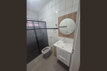 Casa à venda com 131m², 2 quartos e 2 vagas